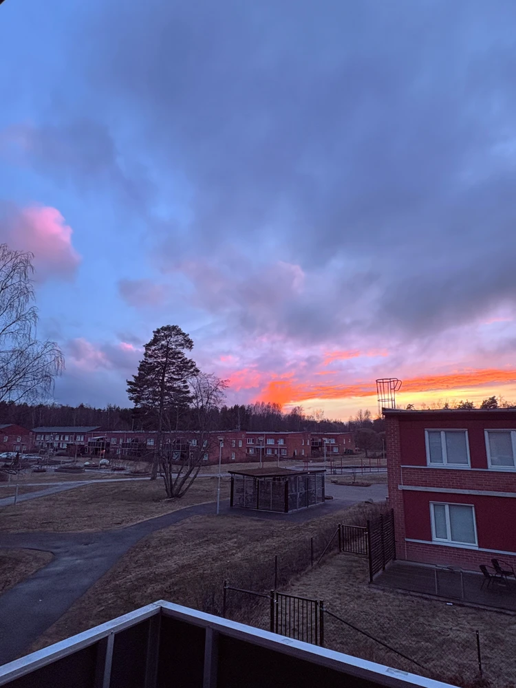 GIF uploaded by Mohamad