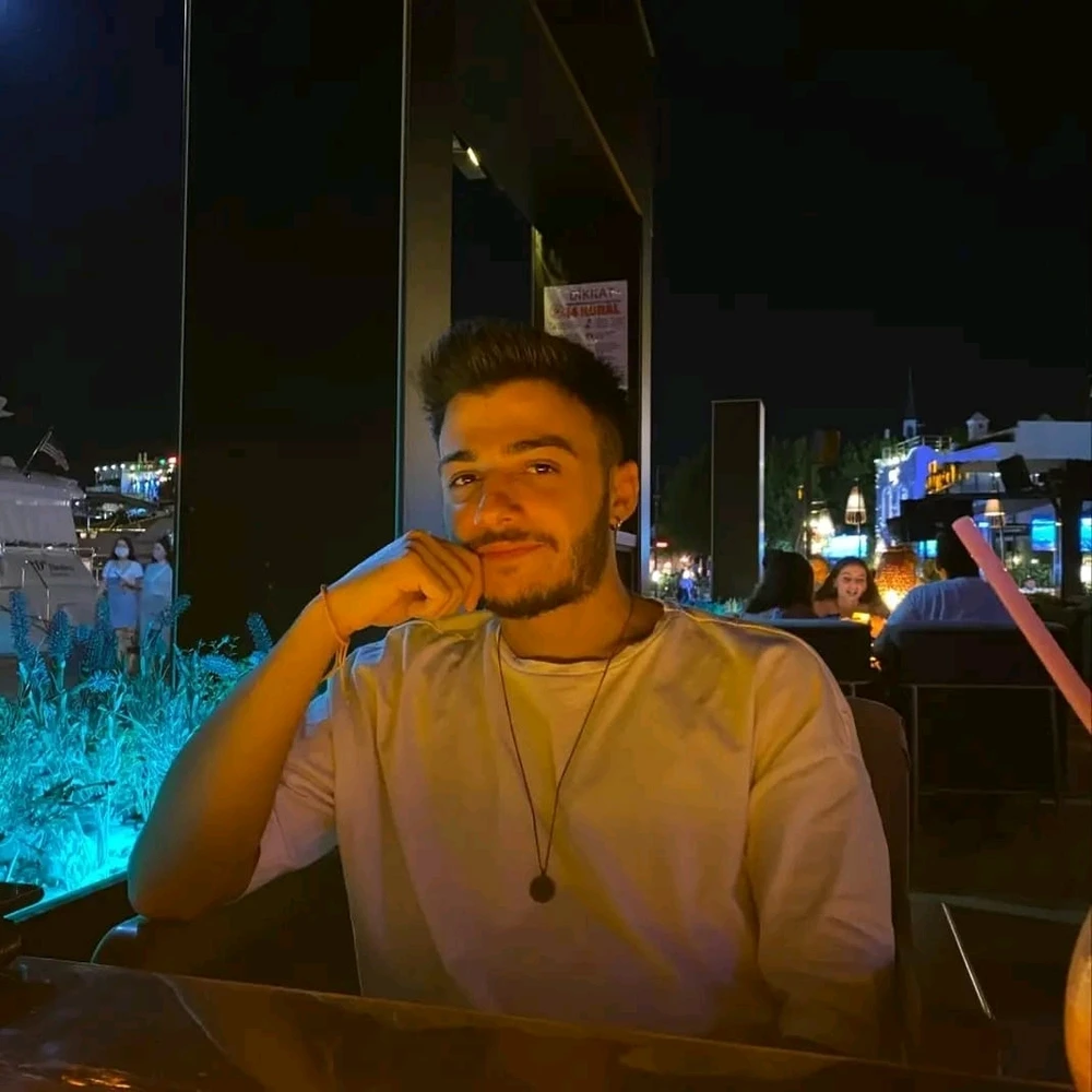 Mert tarafından yüklenen GIF