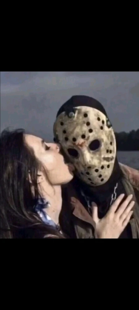 GIF uploaded by R Λ V E N