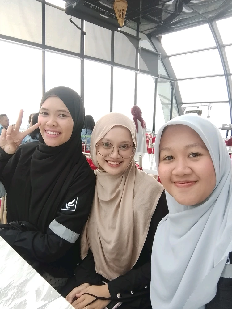 Gambar diunggah oleh Lani