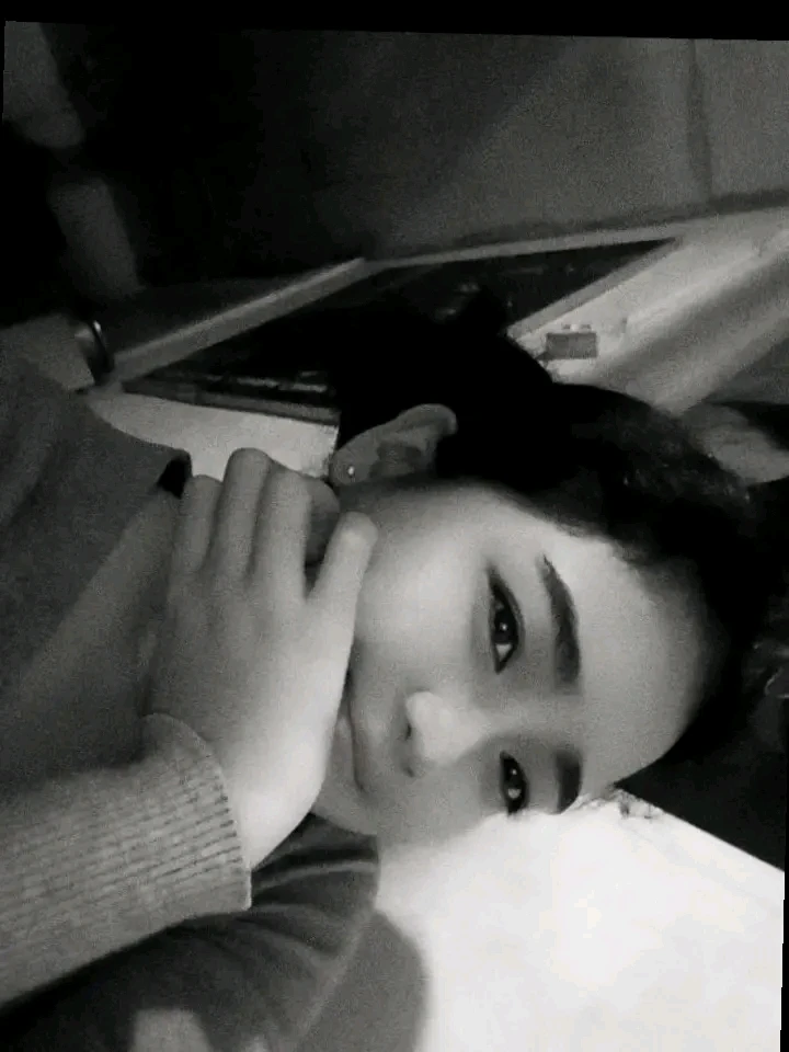 GIF uploaded by Collaine