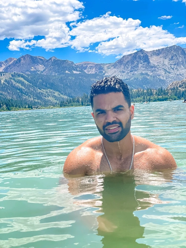 GIF uploaded by Dhruvv