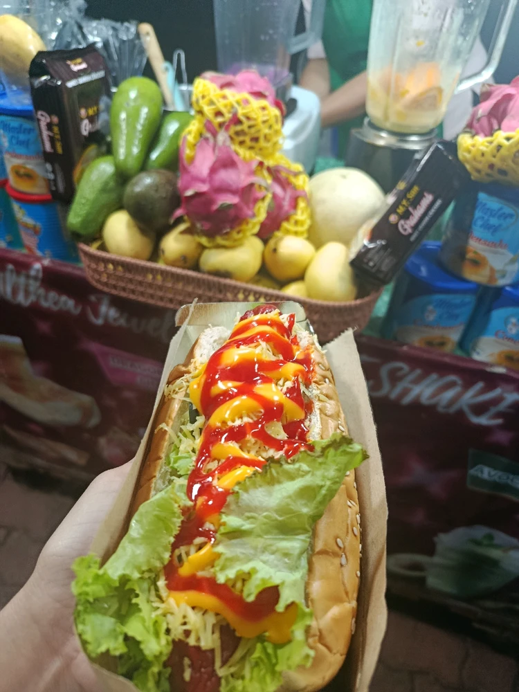 GIF uploaded by Jobelyn