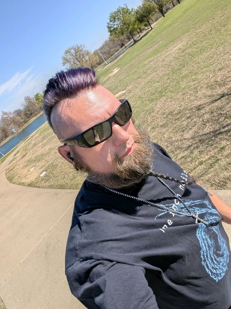 GIF uploaded by Raven