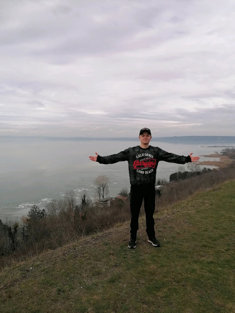 GIF uploaded by Szabolcs