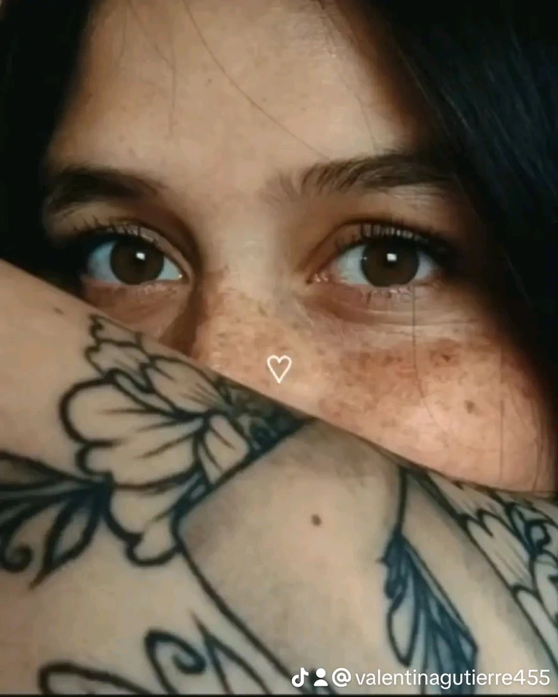 GIF subido por Valentina