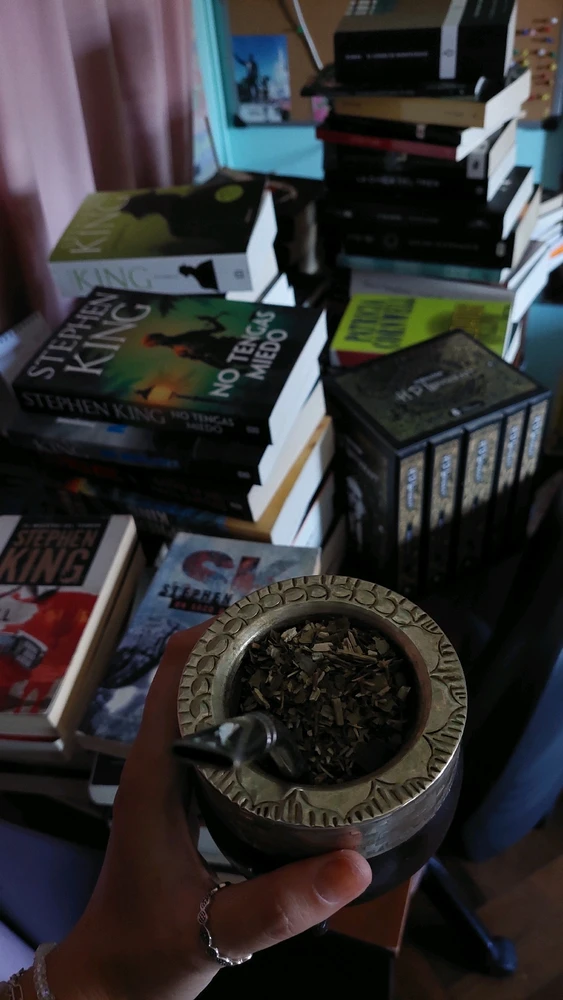 GIF uploaded by Meli