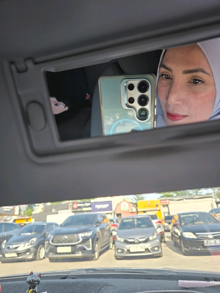 GIF uploaded by Rose