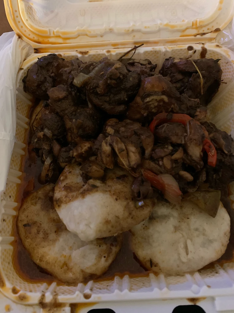 GIF uploaded by Nadeen