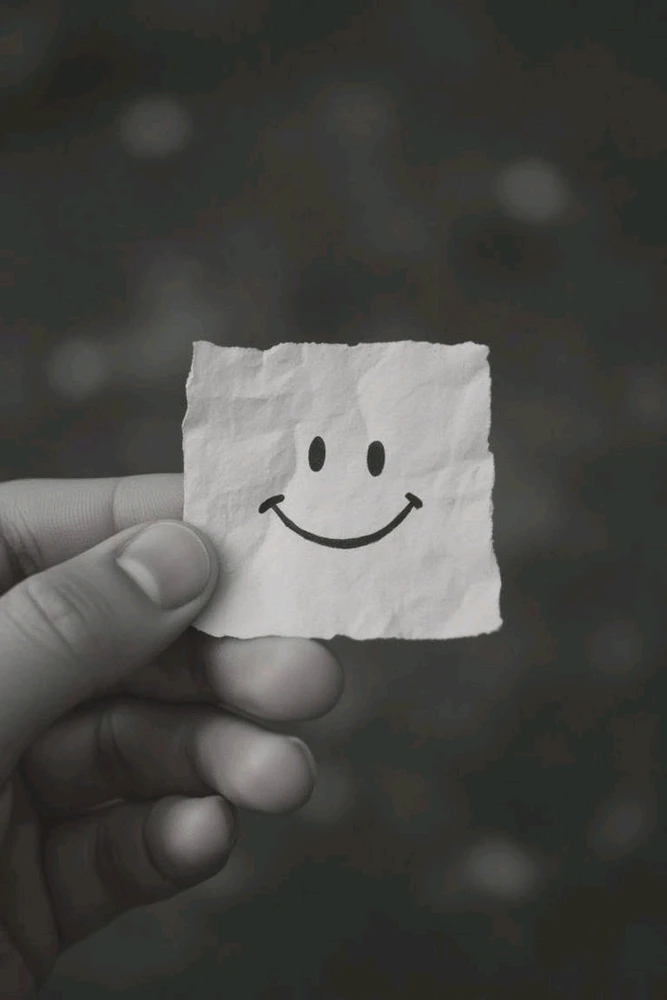 GIF uploaded by ๐จ๐๐๐๐..