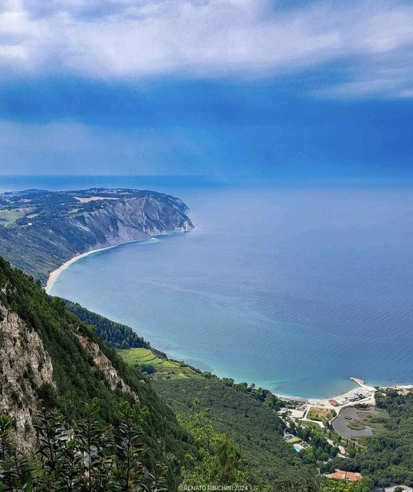 GIF uploaded by Marcos