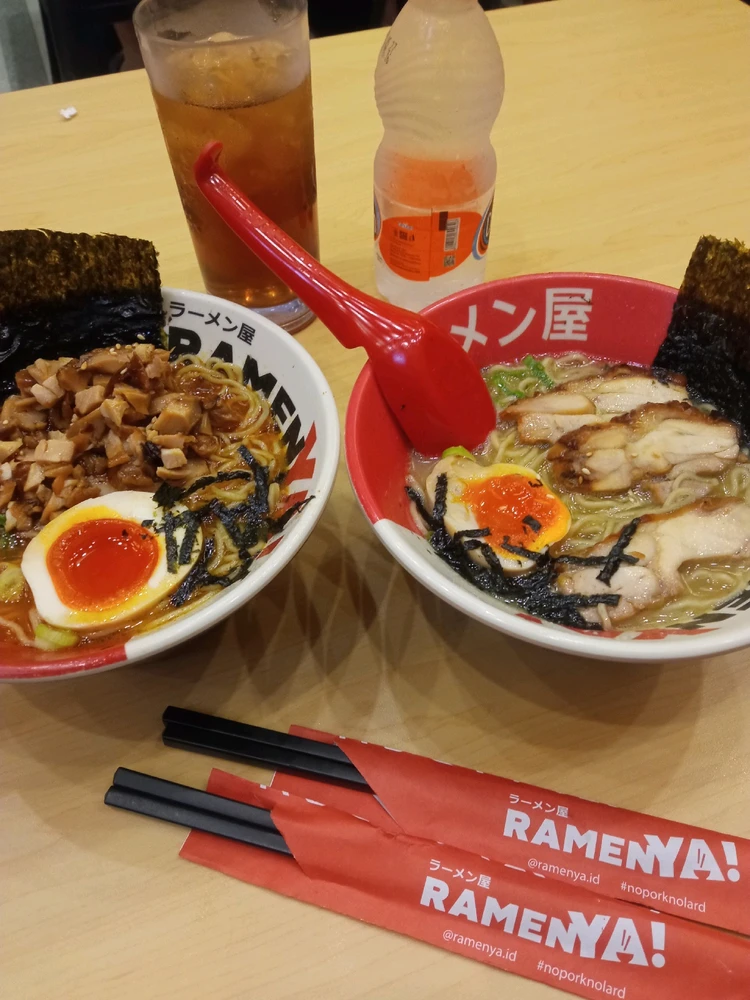 GIF diunggah oleh Yunaa