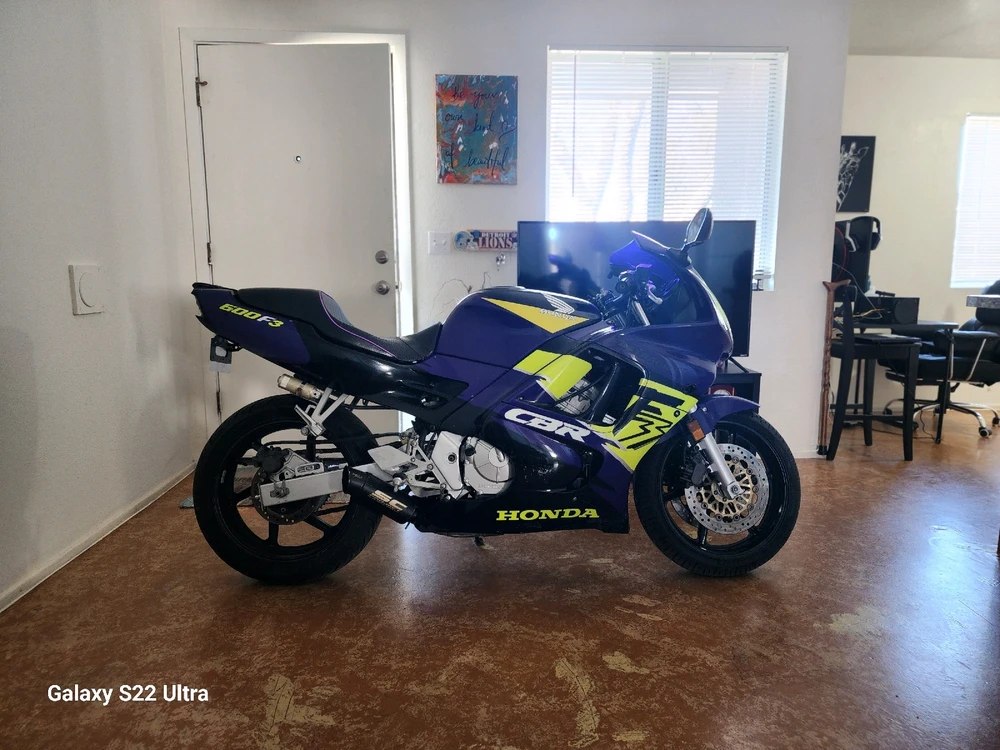 GIF uploaded by Eddie