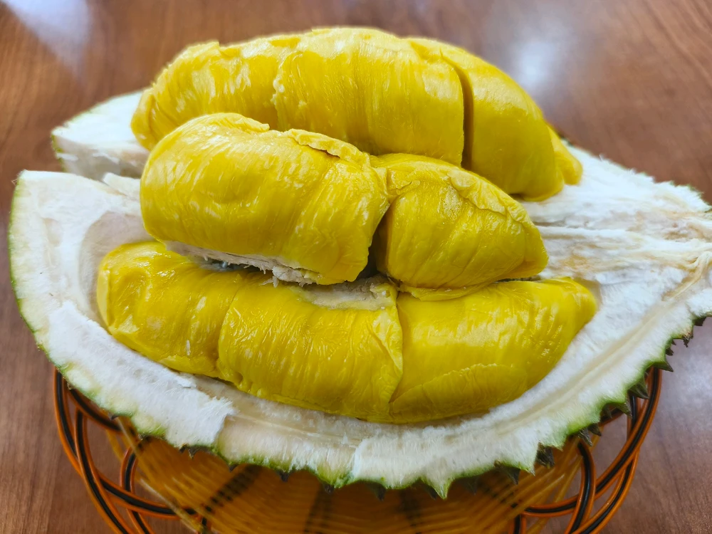 GIF uploaded by Pingping