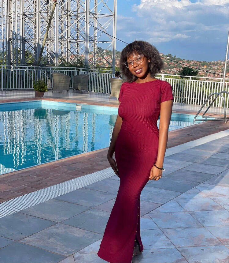 GIF uploaded by Damaris