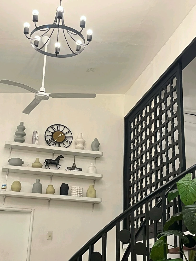 Gi-upload ni justel ang hulagway
