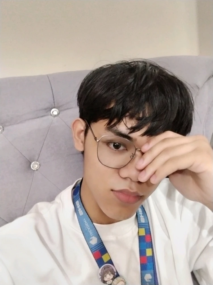 GIF uploaded by Alexus