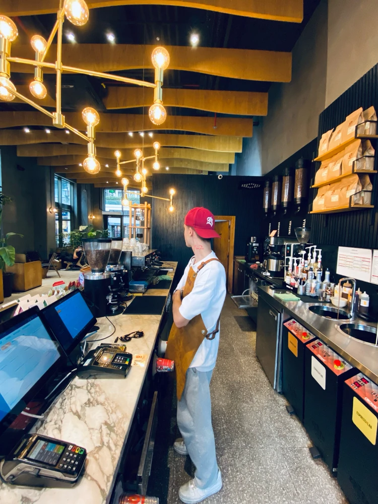 Efe tarafından yüklenen GIF