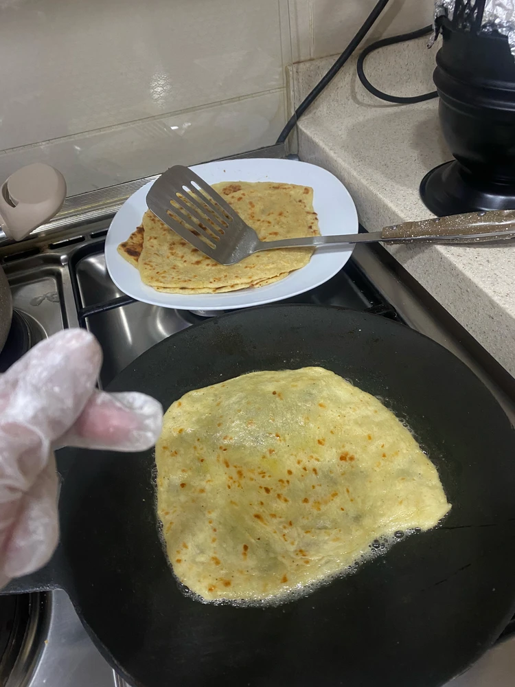 Leah上传的GIF