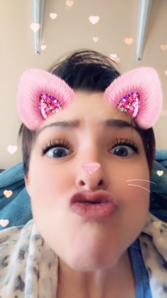 Duab xa los ntawm J is for Jaxy