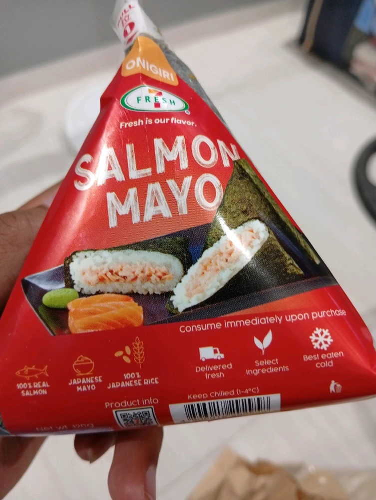 Isay അപ്‌ലോഡ് ചെയ്ത ചിത്രം