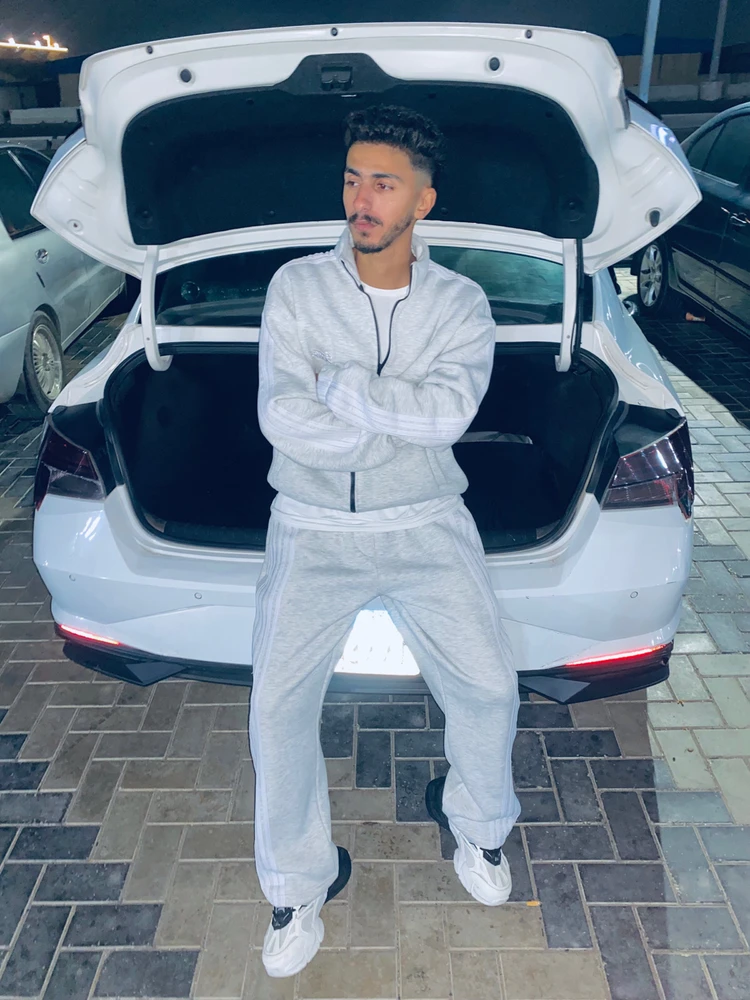 GIF gi-upload ni Fares