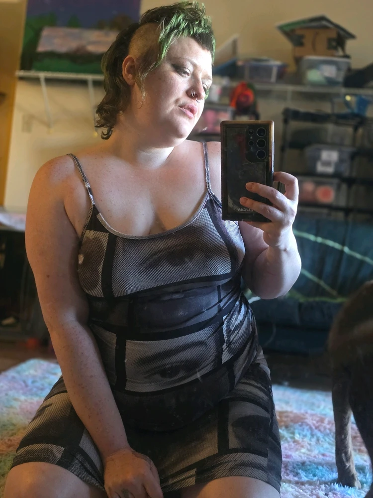 GIF uploaded by Linny