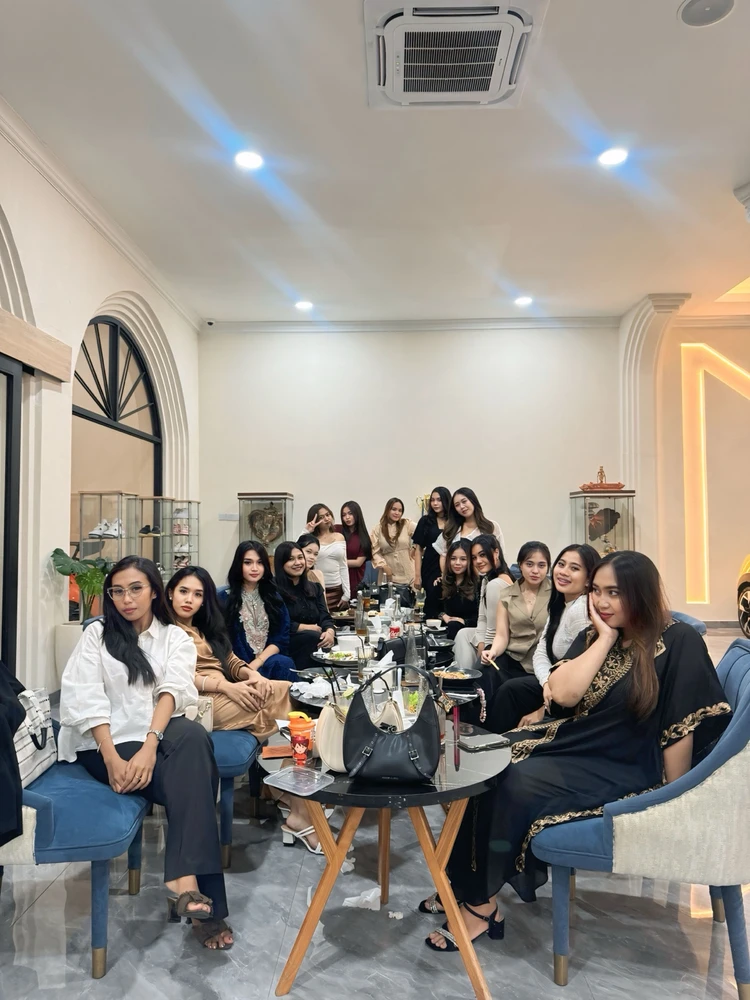 GIF တင်သူ - sisil