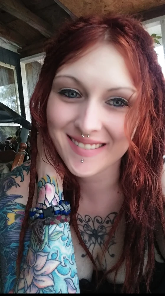 GIF uploaded by Astrid