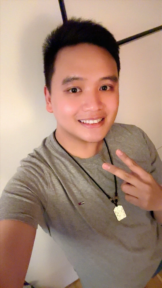 GIF uploaded by Ice
