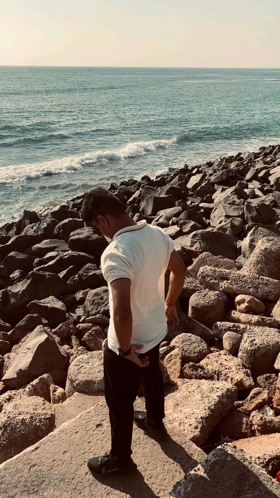 GIF uploaded by Karan Manek
