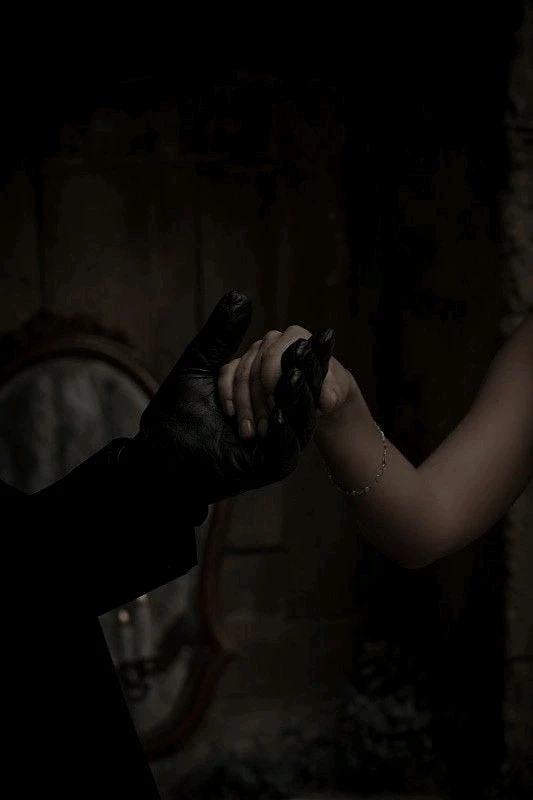 GIF uploaded by Falin