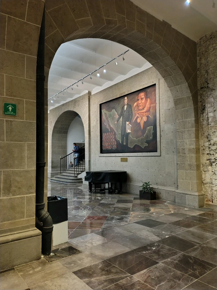 Xicoténcatl House. Old Senate