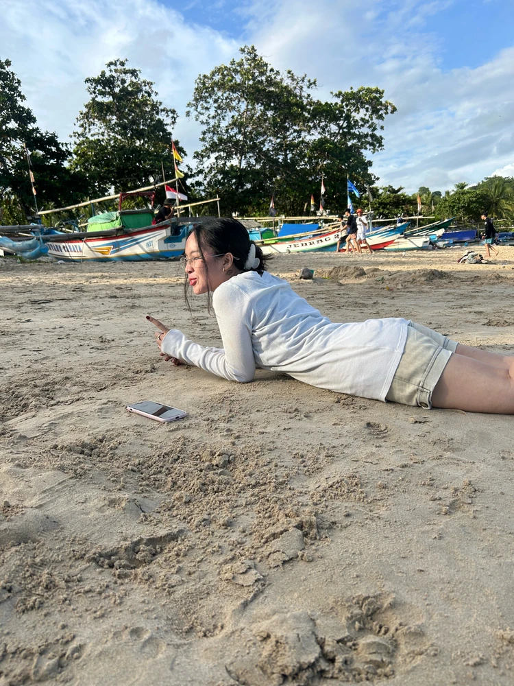 Gambar diunggah oleh Laura