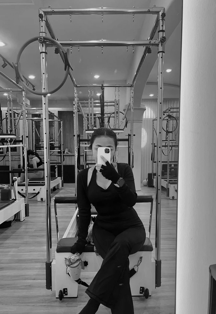 GIF uploaded by Baee