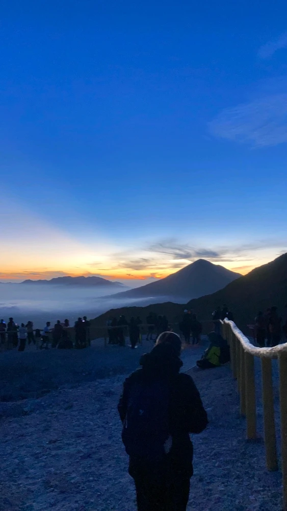 GIF uploaded by Romla