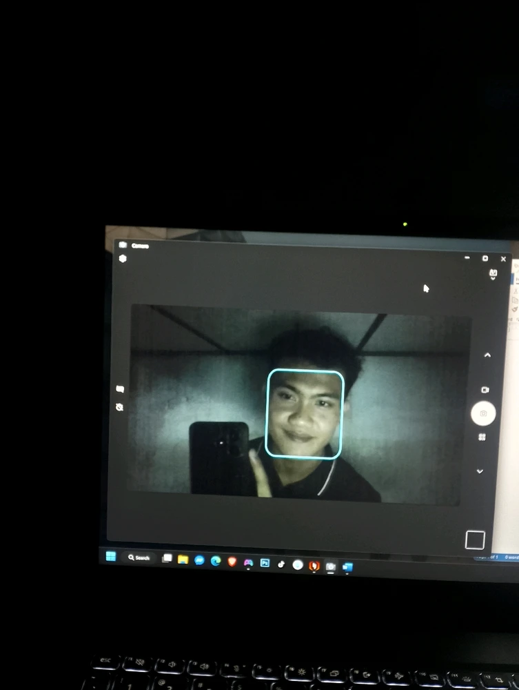 GIF uploaded by kyenn