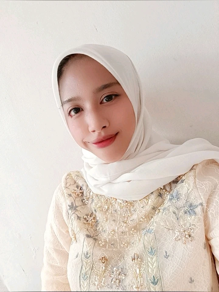 GIF diunggah oleh Lisa