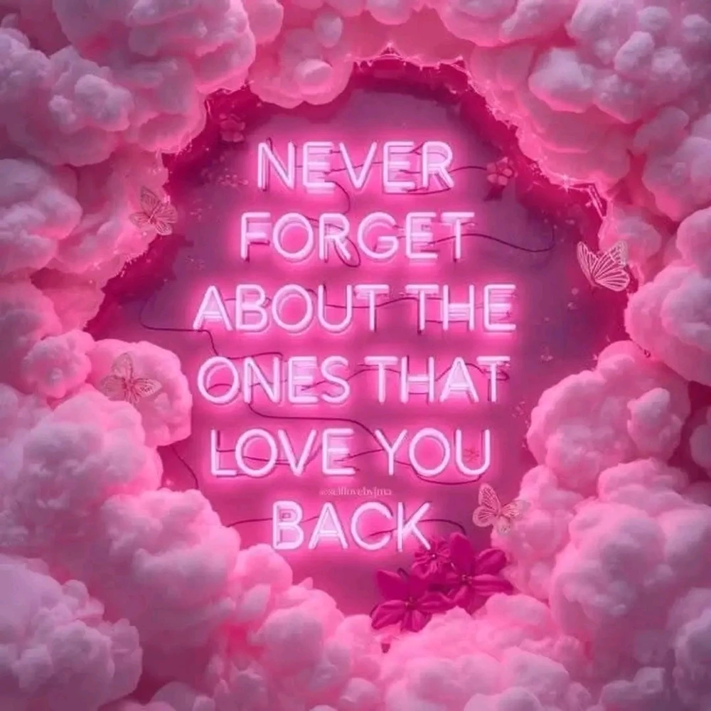 GIF uploaded by ❤ Sophia aka Mango Mami ❤️