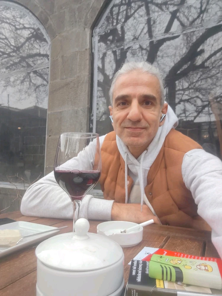 Tural ayhanben tarafından yüklenen GIF