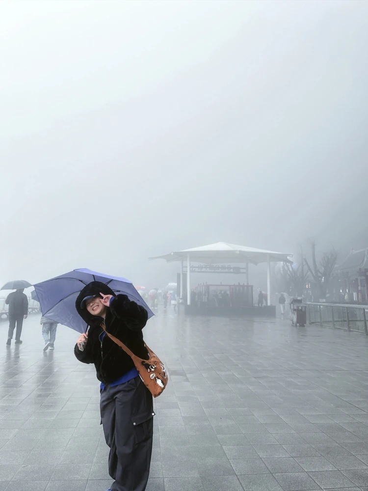 smilin bc it is my kind of weather