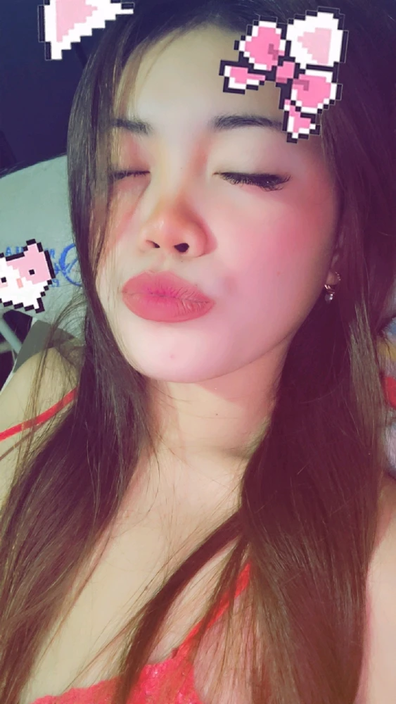 GIF uploaded by Eves