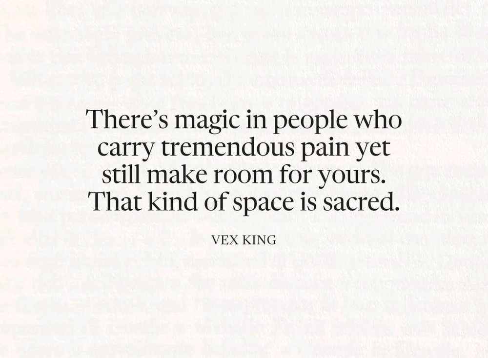 GIF uploaded by Miki