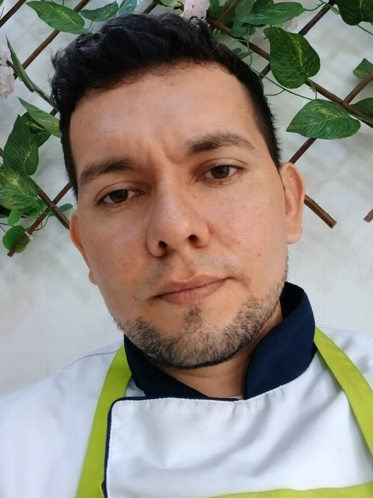 GIF uploaded by Yeick