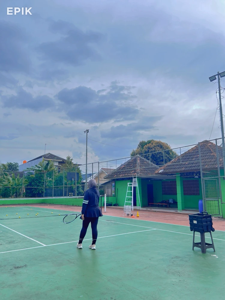 GIF diunggah oleh Jia