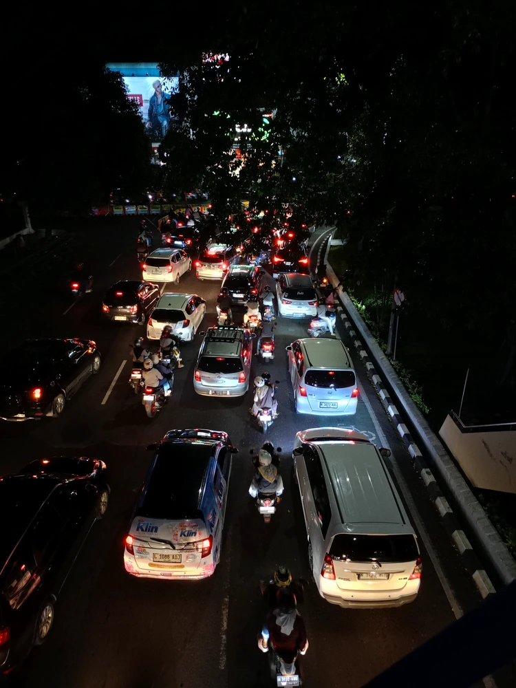 GIF diunggah oleh Mels