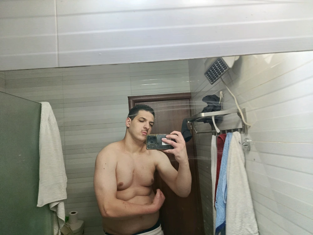 I-upload ni בן ציון ang larawan