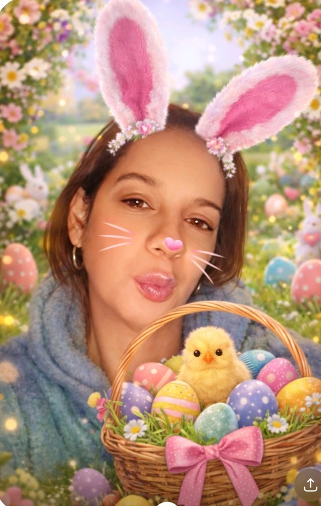 GIF naložil Maja
