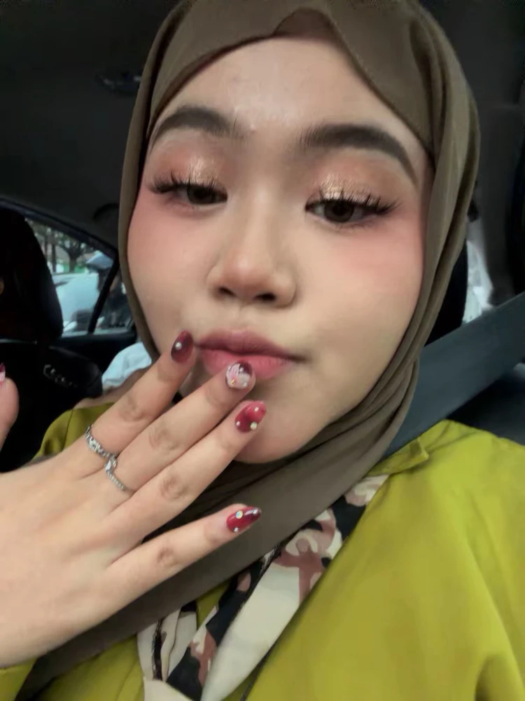 GIF uploaded by Anzaa