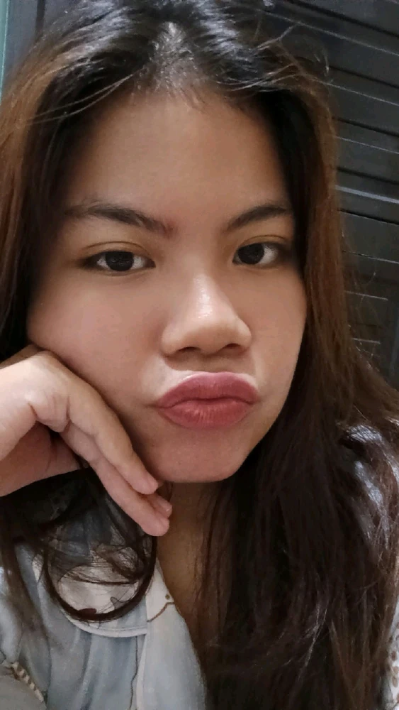 GIF diunggah oleh Dinara